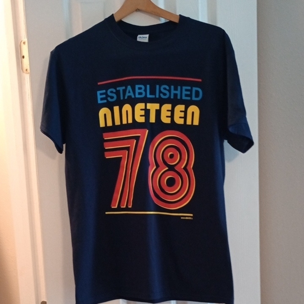 Gildan Navy Blue Graphic Tee - Established Nineteen 78